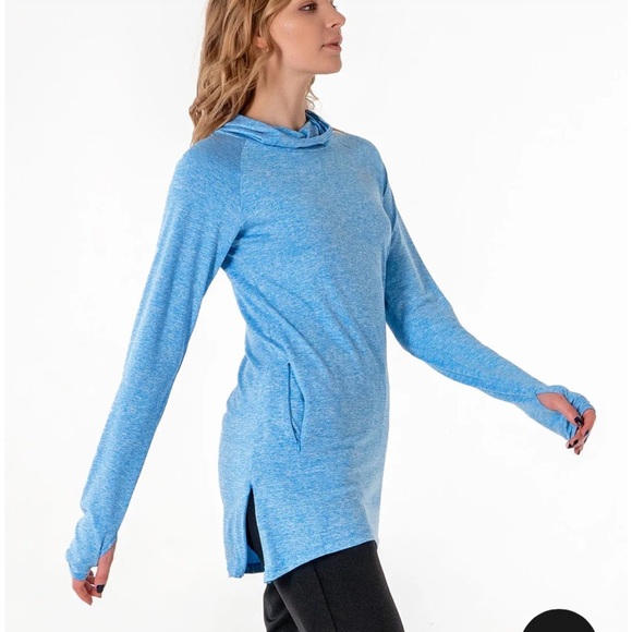 Halo Blue Long Sleeve Tunic Top size medium - Picture 2 of 9